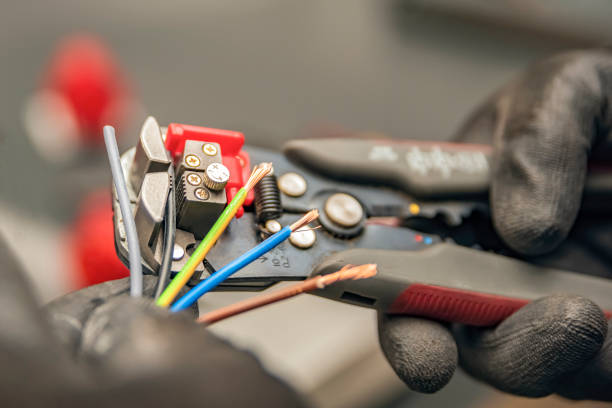 Best Residential Electrician Services  in Newton, IA